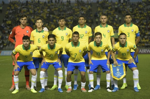 Brasil vence México de virada e conquista a Copa do Mundo Sub-17