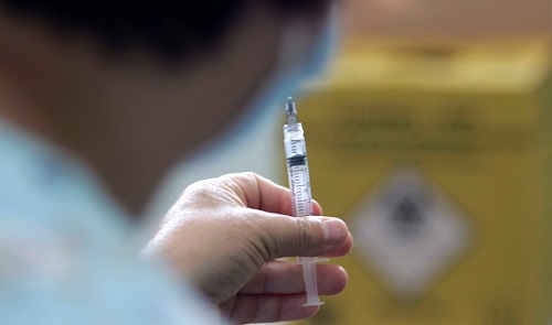 Secretaria de Saúde mantém 11 postos de vacinação contra a Covid-19 