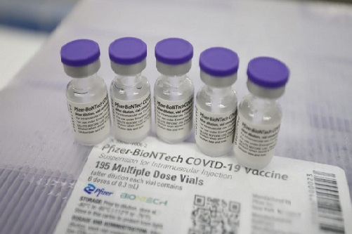 Vacina da Pfizer contra a Covid-19 será produzida no Brasil