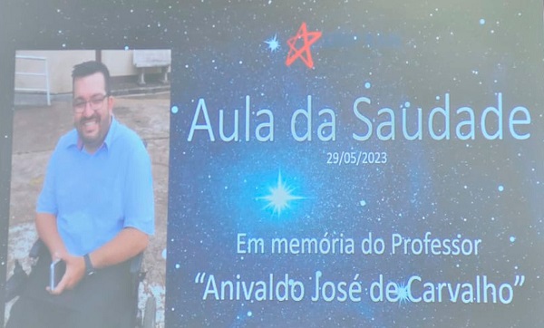 Assescofran presta homenagem ao professor Anivaldo José de Carvalho
