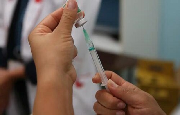 Poliesportivo recebe posto de vacinação contra a Influenza neste sábado
