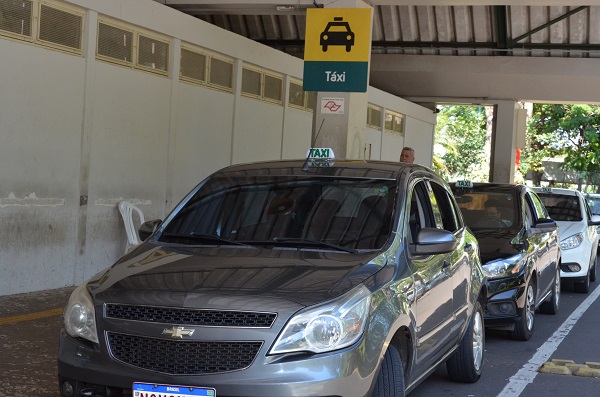 Segurança convoca novos taxistas para preenchimento de vagas 