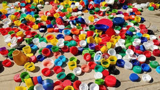 Em um ano Sabesp recolhe 3,5 toneladas de tampinhas plásticas