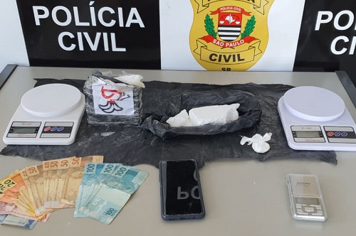 Dupla de traficantes é presa e polícia apreende 1 kg de cocaína; Veja!