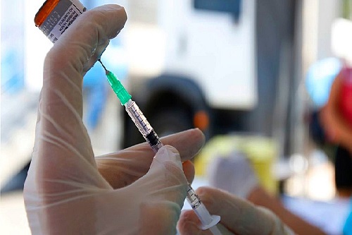 Pré-cadastro agiliza atendimento nos postos de vacinação contra Covid-19