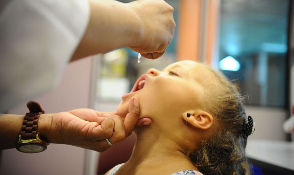 Franca inicia Campanha de Vacinação contra Poliomielite