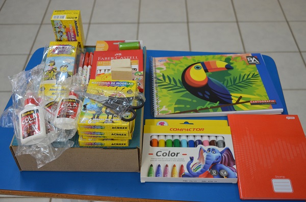 Mais de 23 mil kits escolares serão comprados para alunos da rede municipal 