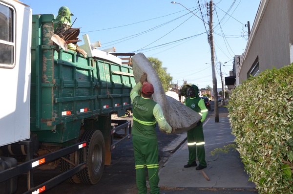 Primeiro arrastão da limpeza vai atender 12 bairros em Franca; Veja! 