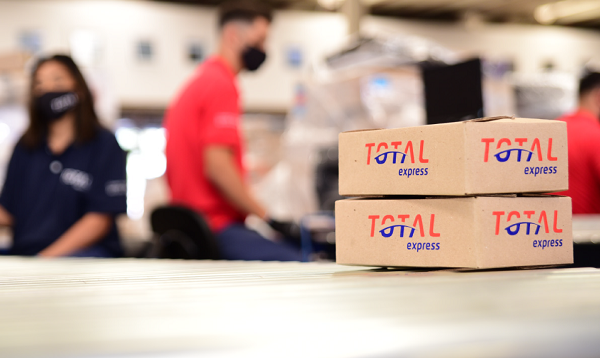 Total Express abre mais de 2 mil vagas de emprego pelo Brasil