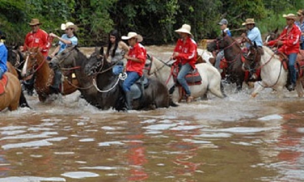 Sabesp realiza cavalgada ecológica em comemoração ao Dia da Água