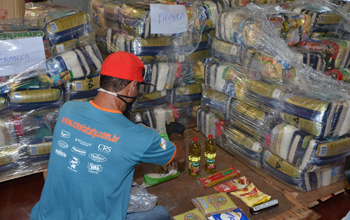 Educação faz hoje distribuição de 685 kits de alimentos nas regiões centro e leste 
