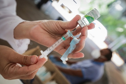 Franca libera vacinação contra gripe para todos grupos em 5 postos; Veja!
