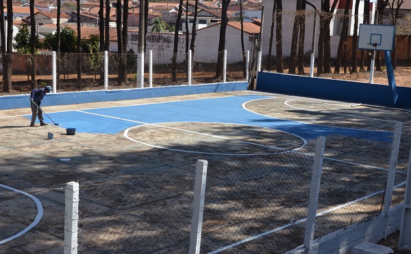Obras avançam para construção do novo centro de esportes da Vila Santos Dumond 