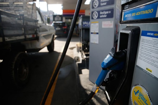Reoneração dos combustíveis: mais uma semana começa com alta no preço do diesel
