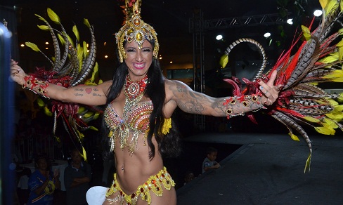 Corte do Carnaval 2020 é escolhida com muita festa em Franca 