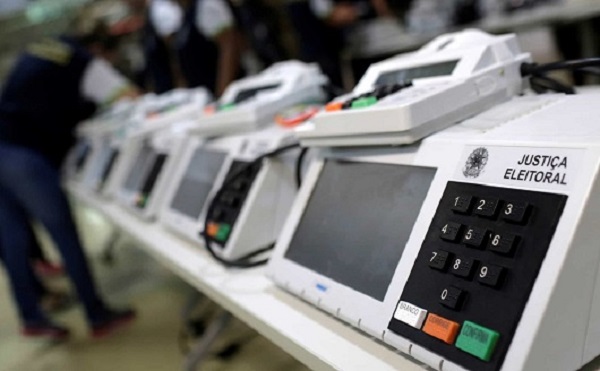  Justiça Eleitoral se prepara para realizar a maior votação eletrônica do mundo
