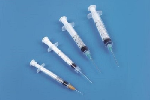 Ministério de Saúde vai adquirir mais de 100 milhões de seringas e agulhas