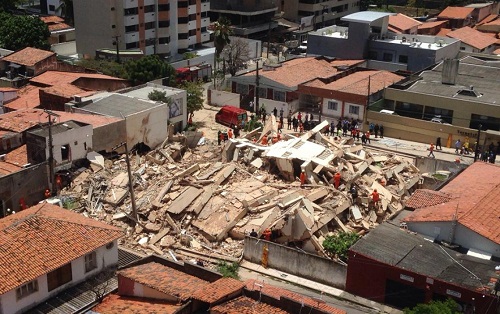 Prédio residencial de 7 andares desaba em Fortaleza; uma pessoa morreu 