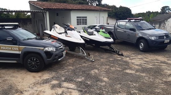 Polícia Civil e Marinha do Brasil recuperam jet skis furtados na região 