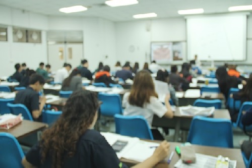 Governo de SP mantém volta opcional às aulas do ensino médio para 7 de outubro